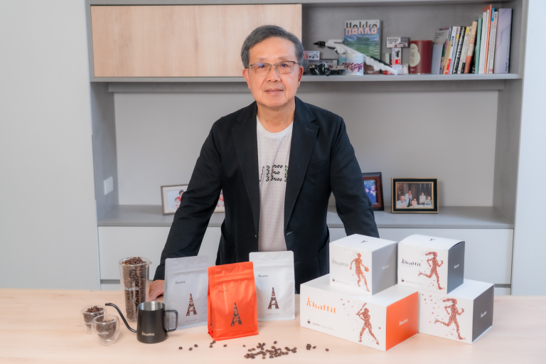 用700次實驗、1萬份問卷校準一杯咖啡，健身器材專利大廠如何研磨出不挑人的A’kaffit咖啡？