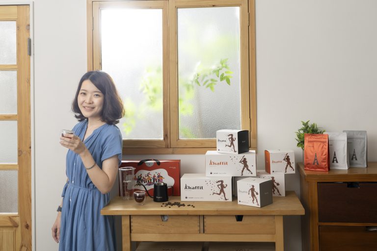 用700次實驗、1萬份問卷校準一杯咖啡，健身器材專利大廠如何研磨出不挑人的A’kaffit咖啡？