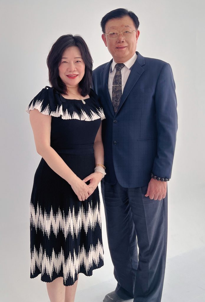 智點直銷媒--優世德台灣首位皇家黑鑽詹子萱、陳德泉伉儷